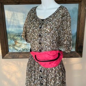 NWOT Hot Pink 90’s Fanny Pack | Retro Waist Bag